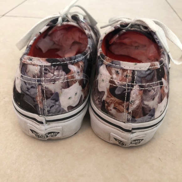 VANS ASPCA Lace Up Sneakers - LIMITED EDITION - Picture 6 of 6